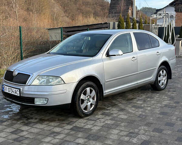 Серый Шкода Октавия, объемом двигателя 1.97 л и пробегом 300 тыс. км за 5250 $, фото 4 на Automoto.ua