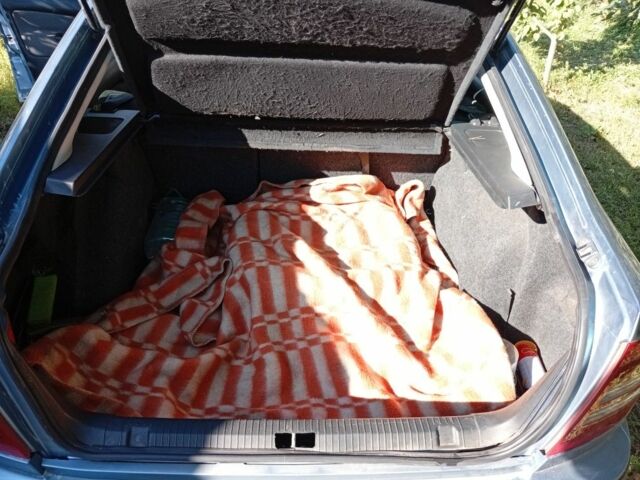 Серый Шкода Октавия, объемом двигателя 1.6 л и пробегом 240 тыс. км за 4100 $, фото 8 на Automoto.ua