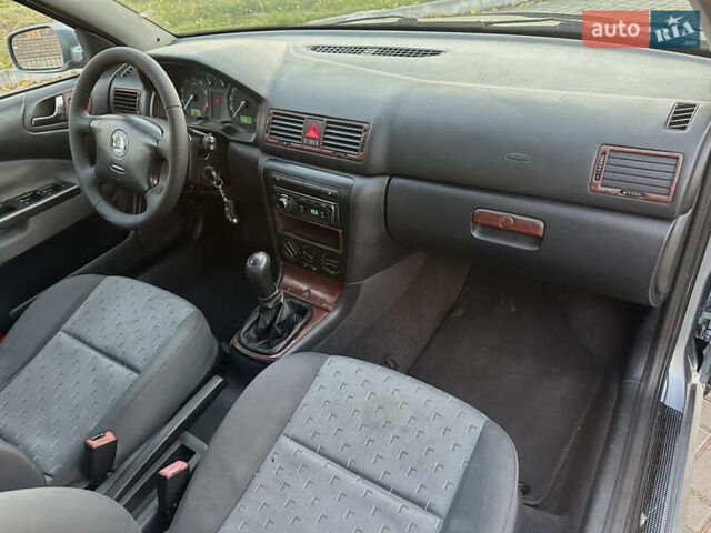 Серый Шкода Октавия, объемом двигателя 1.6 л и пробегом 257 тыс. км за 5650 $, фото 13 на Automoto.ua