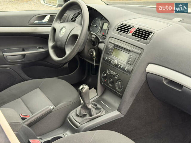 Серый Шкода Октавия, объемом двигателя 1.6 л и пробегом 173 тыс. км за 7199 $, фото 68 на Automoto.ua