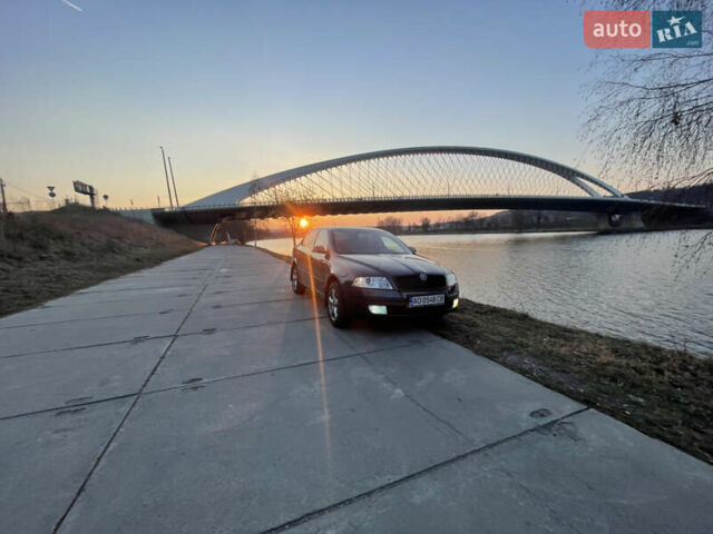 Серый Шкода Октавия, объемом двигателя 2 л и пробегом 290 тыс. км за 7000 $, фото 4 на Automoto.ua
