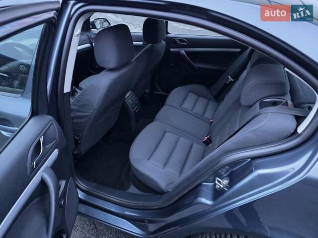 Сірий Шкода Октавія, об'ємом двигуна 1.6 л та пробігом 131 тис. км за 7100 $, фото 83 на Automoto.ua