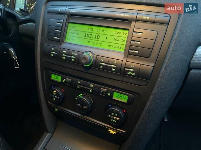 Серый Шкода Октавия, объемом двигателя 1.6 л и пробегом 213 тыс. км за 6300 $, фото 18 на Automoto.ua