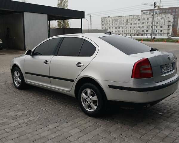 Сірий Шкода Октавія, об'ємом двигуна 1.6 л та пробігом 347 тис. км за 4199 $, фото 10 на Automoto.ua
