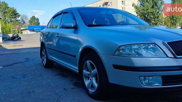 Серый Шкода Октавия, объемом двигателя 1.6 л и пробегом 213 тыс. км за 6900 $, фото 5 на Automoto.ua