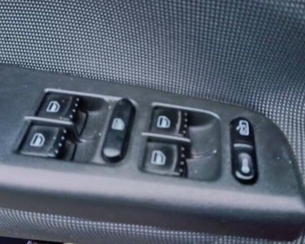 Серый Шкода Октавия, объемом двигателя 1.6 л и пробегом 192 тыс. км за 5300 $, фото 16 на Automoto.ua