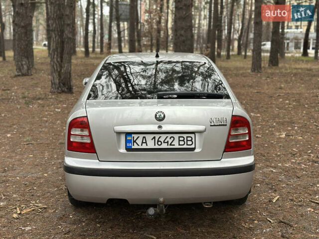 Сірий Шкода Октавія, об'ємом двигуна 1.6 л та пробігом 243 тис. км за 4250 $, фото 5 на Automoto.ua