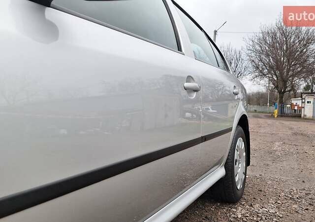 Сірий Шкода Октавія, об'ємом двигуна 1.6 л та пробігом 148 тис. км за 6100 $, фото 14 на Automoto.ua