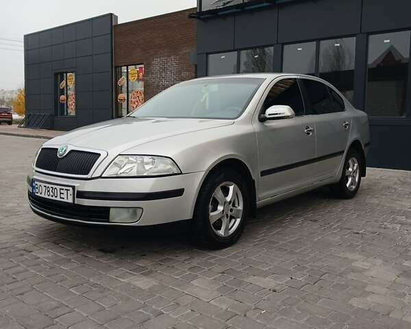 Сірий Шкода Октавія, об'ємом двигуна 1.6 л та пробігом 347 тис. км за 4199 $, фото 3 на Automoto.ua
