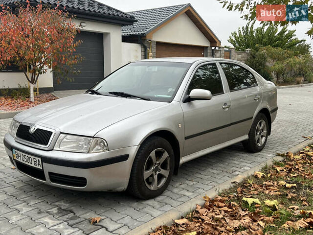 Серый Шкода Октавия, объемом двигателя 1.9 л и пробегом 237 тыс. км за 3999 $, фото 3 на Automoto.ua