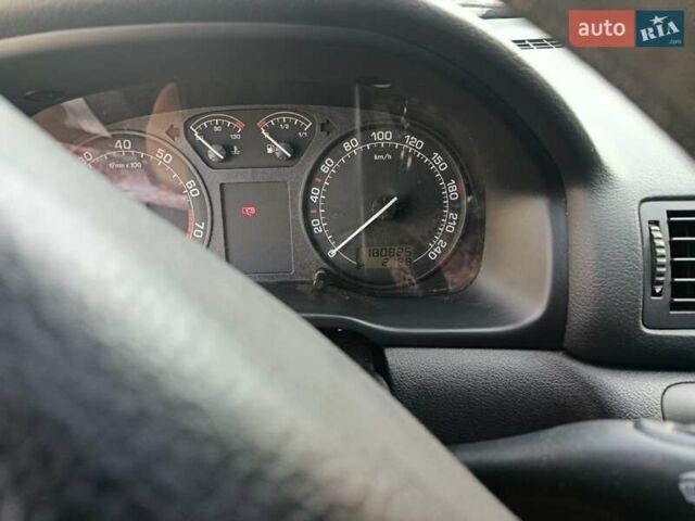 Серый Шкода Октавия, объемом двигателя 1.6 л и пробегом 180 тыс. км за 5200 $, фото 7 на Automoto.ua