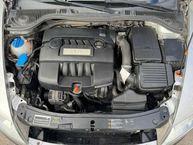 Серый Шкода Октавия, объемом двигателя 1.6 л и пробегом 139 тыс. км за 6900 $, фото 19 на Automoto.ua