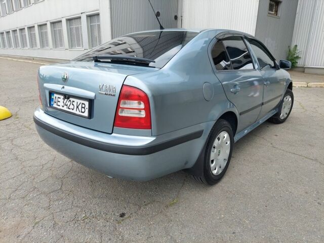 Серый Шкода Октавия, объемом двигателя 1.6 л и пробегом 203 тыс. км за 6500 $, фото 2 на Automoto.ua