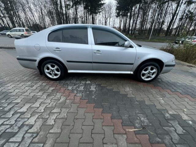 Серый Шкода Октавия, объемом двигателя 1.6 л и пробегом 285 тыс. км за 4000 $, фото 3 на Automoto.ua