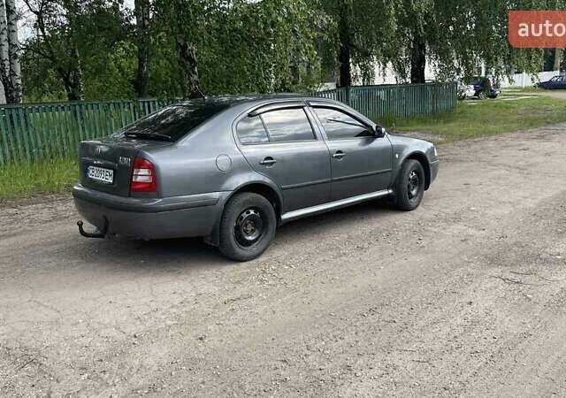 Серый Шкода Октавия, объемом двигателя 1.6 л и пробегом 370 тыс. км за 4400 $, фото 3 на Automoto.ua