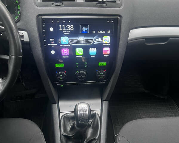 Сірий Шкода Октавія, об'ємом двигуна 1.6 л та пробігом 238 тис. км за 7700 $, фото 24 на Automoto.ua