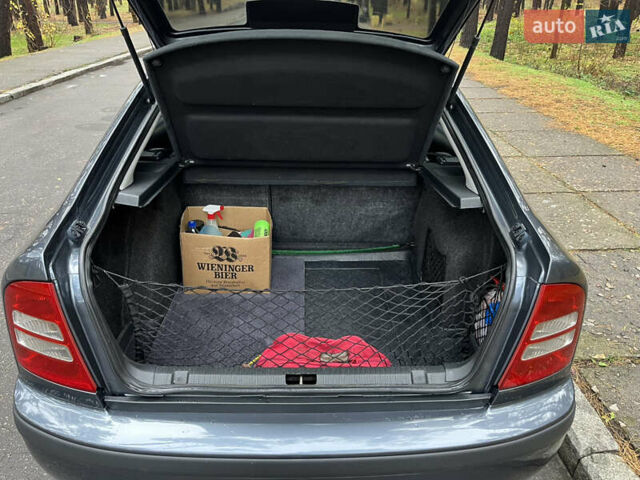 Серый Шкода Октавия, объемом двигателя 1.9 л и пробегом 340 тыс. км за 6400 $, фото 16 на Automoto.ua