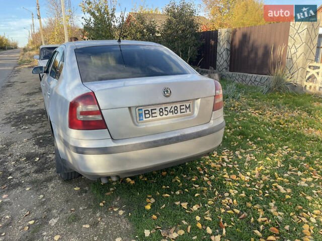 Шкода Октавія 2006 у Березанке на Automoto.ua Сірий Шкода Октавія, об'ємом двигуна 2 л та пробігом 244 тис. км за 4000 $, фото 1 на Automoto.ua