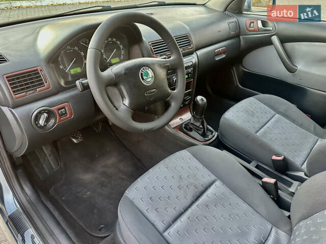 Серый Шкода Октавия, объемом двигателя 1.6 л и пробегом 257 тыс. км за 5650 $, фото 14 на Automoto.ua