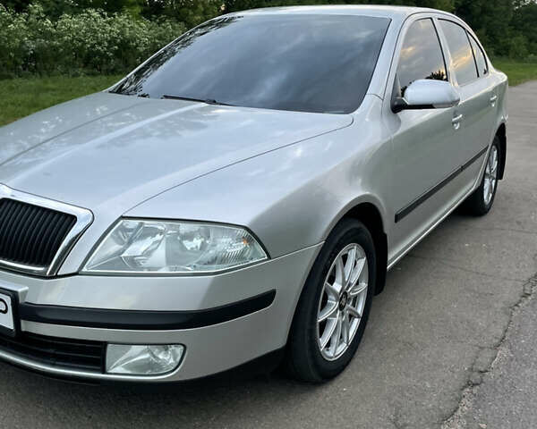 Серый Шкода Октавия, объемом двигателя 2 л и пробегом 302 тыс. км за 6700 $, фото 3 на Automoto.ua
