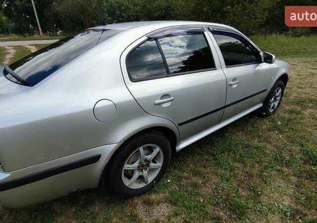 Шкода Октавия 2006 в Киеве на Automoto.ua Серый Шкода Октавия, объемом двигателя 1.6 л и пробегом 270 тыс. км за 5500 $, фото 6 на Automoto.ua