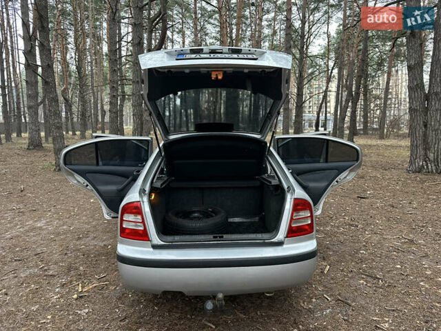 Сірий Шкода Октавія, об'ємом двигуна 1.6 л та пробігом 243 тис. км за 4250 $, фото 25 на Automoto.ua