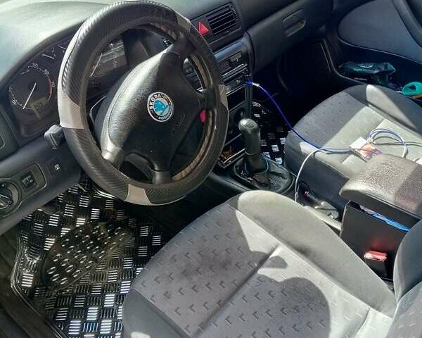 Сірий Шкода Октавія, об'ємом двигуна 1.6 л та пробігом 600 тис. км за 5000 $, фото 3 на Automoto.ua