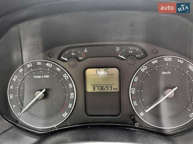 Серый Шкода Октавия, объемом двигателя 1.6 л и пробегом 374 тыс. км за 5900 $, фото 79 на Automoto.ua