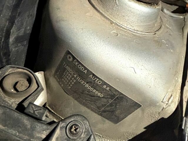 Сірий Шкода Октавія, об'ємом двигуна 1.8 л та пробігом 224 тис. км за 7200 $, фото 10 на Automoto.ua