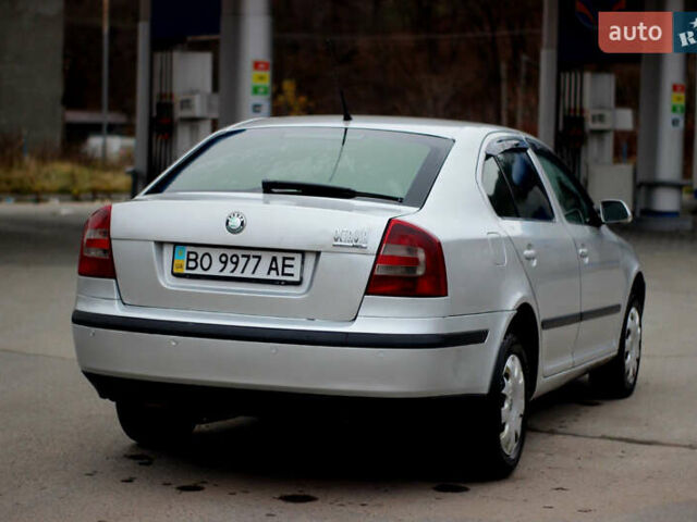 Серый Шкода Октавия, объемом двигателя 1.6 л и пробегом 250 тыс. км за 4150 $, фото 2 на Automoto.ua