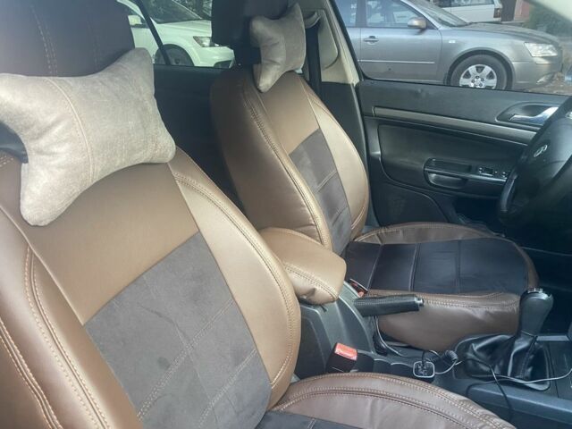 Серый Шкода Октавия, объемом двигателя 2 л и пробегом 240 тыс. км за 6500 $, фото 11 на Automoto.ua