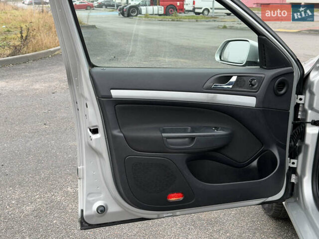 Серый Шкода Октавия, объемом двигателя 1.6 л и пробегом 173 тыс. км за 7199 $, фото 38 на Automoto.ua