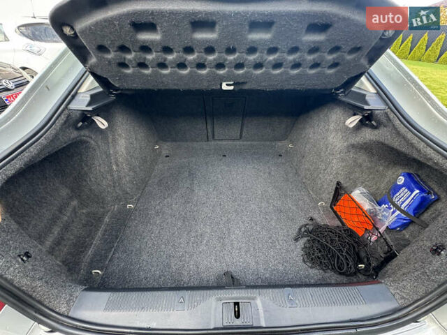 Шкода Октавия 2006 в Львове на Automoto.ua Серый Шкода Октавия, объемом двигателя 1.6 л и пробегом 198 тыс. км за 5890 $, фото 29 на Automoto.ua