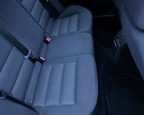 Сірий Шкода Октавія, об'ємом двигуна 1.6 л та пробігом 131 тис. км за 7100 $, фото 56 на Automoto.ua