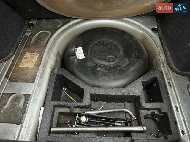 Сірий Шкода Октавія, об'ємом двигуна 1.6 л та пробігом 243 тис. км за 4250 $, фото 22 на Automoto.ua