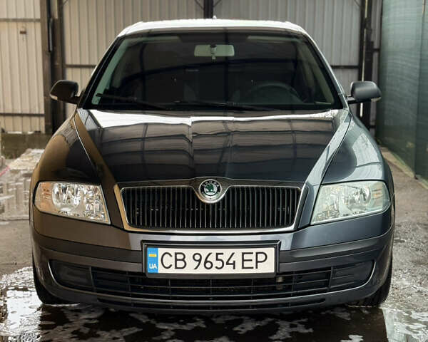 Серый Шкода Октавия, объемом двигателя 1.6 л и пробегом 214 тыс. км за 7000 $, фото 7 на Automoto.ua