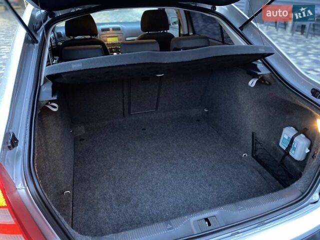 Серый Шкода Октавия, объемом двигателя 1.6 л и пробегом 213 тыс. км за 6300 $, фото 24 на Automoto.ua