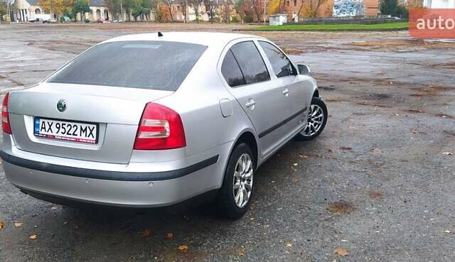 Шкода Октавия 2006 в Чугуеве на Automoto.ua Серый Шкода Октавия, объемом двигателя 1.6 л и пробегом 249 тыс. км за 6700 $, фото 10 на Automoto.ua