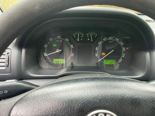 Серый Шкода Октавия, объемом двигателя 1.8 л и пробегом 3 тыс. км за 1787 $, фото 8 на Automoto.ua