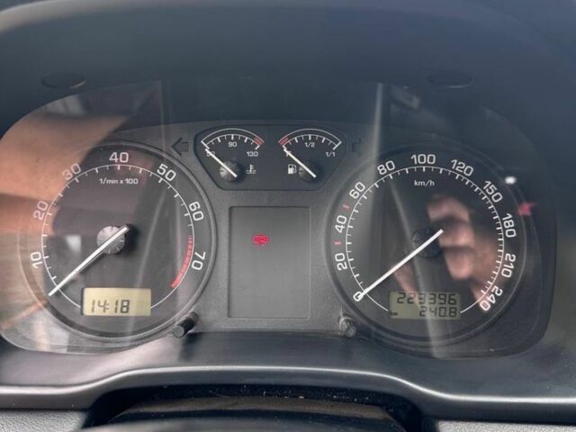Сірий Шкода Октавія, об'ємом двигуна 1.6 л та пробігом 220 тис. км за 5500 $, фото 7 на Automoto.ua