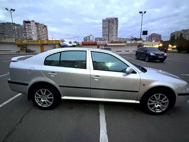 Сірий Шкода Октавія, об'ємом двигуна 1.8 л та пробігом 224 тис. км за 7200 $, фото 2 на Automoto.ua