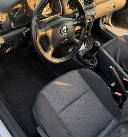 Шкода Октавія 2006 у Києві на Automoto.ua Сірий Шкода Октавія, об'ємом двигуна 1.6 л та пробігом 179 тис. км за 6000 $, фото 19 на Automoto.ua