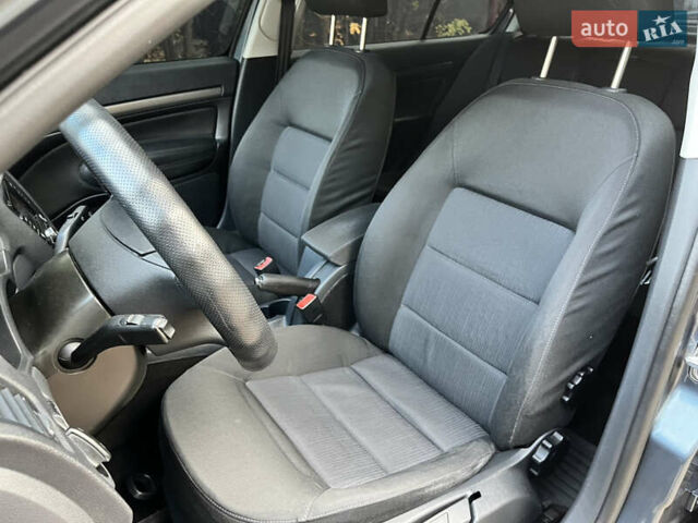 Серый Шкода Октавия, объемом двигателя 1.97 л и пробегом 320 тыс. км за 5550 $, фото 17 на Automoto.ua