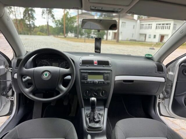 Серый Шкода Октавия, объемом двигателя 1.6 л и пробегом 139 тыс. км за 6900 $, фото 11 на Automoto.ua