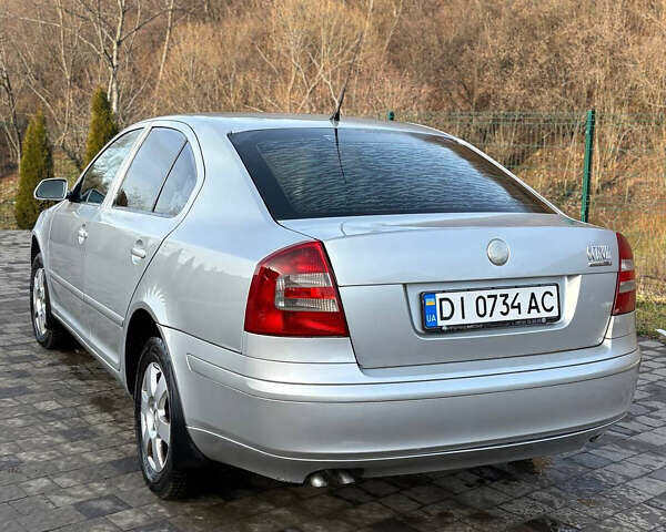 Серый Шкода Октавия, объемом двигателя 1.97 л и пробегом 300 тыс. км за 5250 $, фото 2 на Automoto.ua