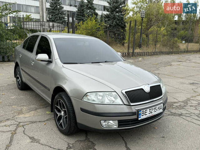 Серый Шкода Октавия, объемом двигателя 1.6 л и пробегом 213 тыс. км за 5600 $, фото 23 на Automoto.ua