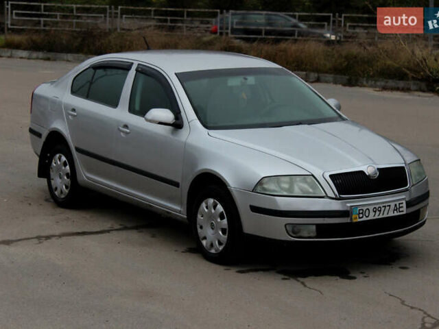 Серый Шкода Октавия, объемом двигателя 1.6 л и пробегом 250 тыс. км за 4150 $, фото 1 на Automoto.ua