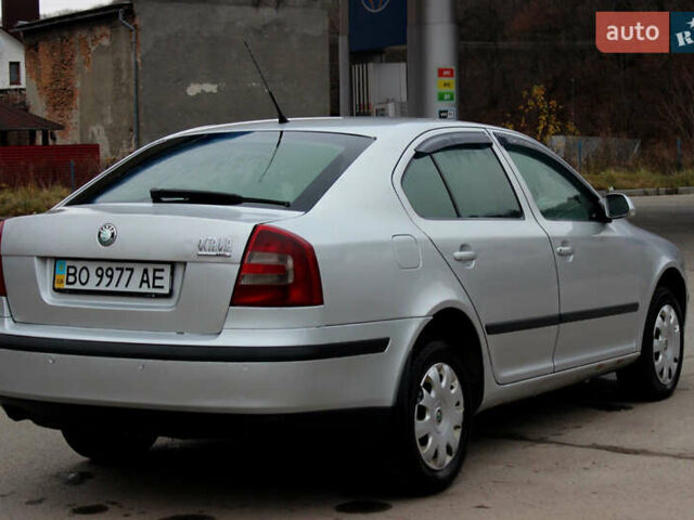 Серый Шкода Октавия, объемом двигателя 1.6 л и пробегом 250 тыс. км за 4150 $, фото 16 на Automoto.ua