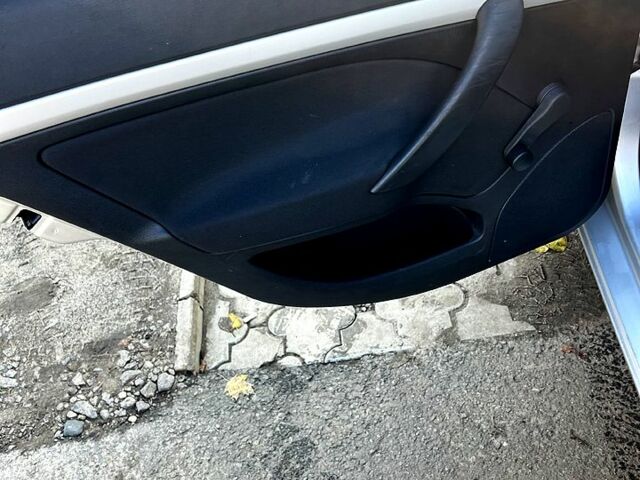 Серый Шкода Октавия, объемом двигателя 1.6 л и пробегом 258 тыс. км за 6200 $, фото 4 на Automoto.ua