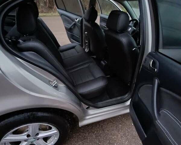 Серый Шкода Октавия, объемом двигателя 1.6 л и пробегом 192 тыс. км за 5300 $, фото 11 на Automoto.ua